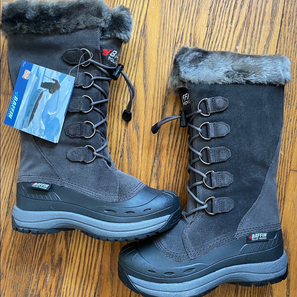 NIB Grey Baffin Winter Boots size 6